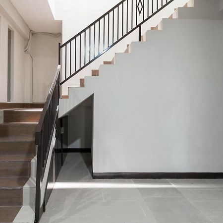 Reddoorz Near Grand City Mall 2 Surabaya Luaran gambar