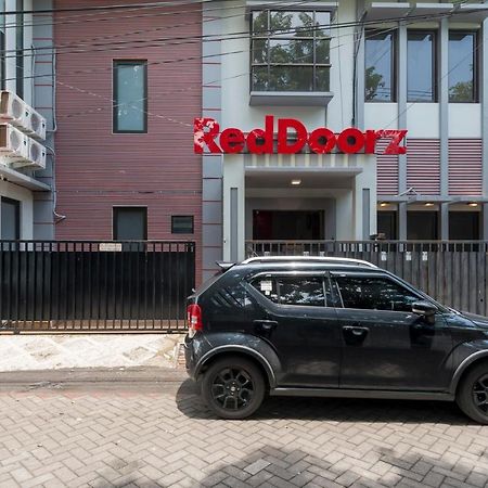 Reddoorz Near Grand City Mall 2 Surabaya Luaran gambar