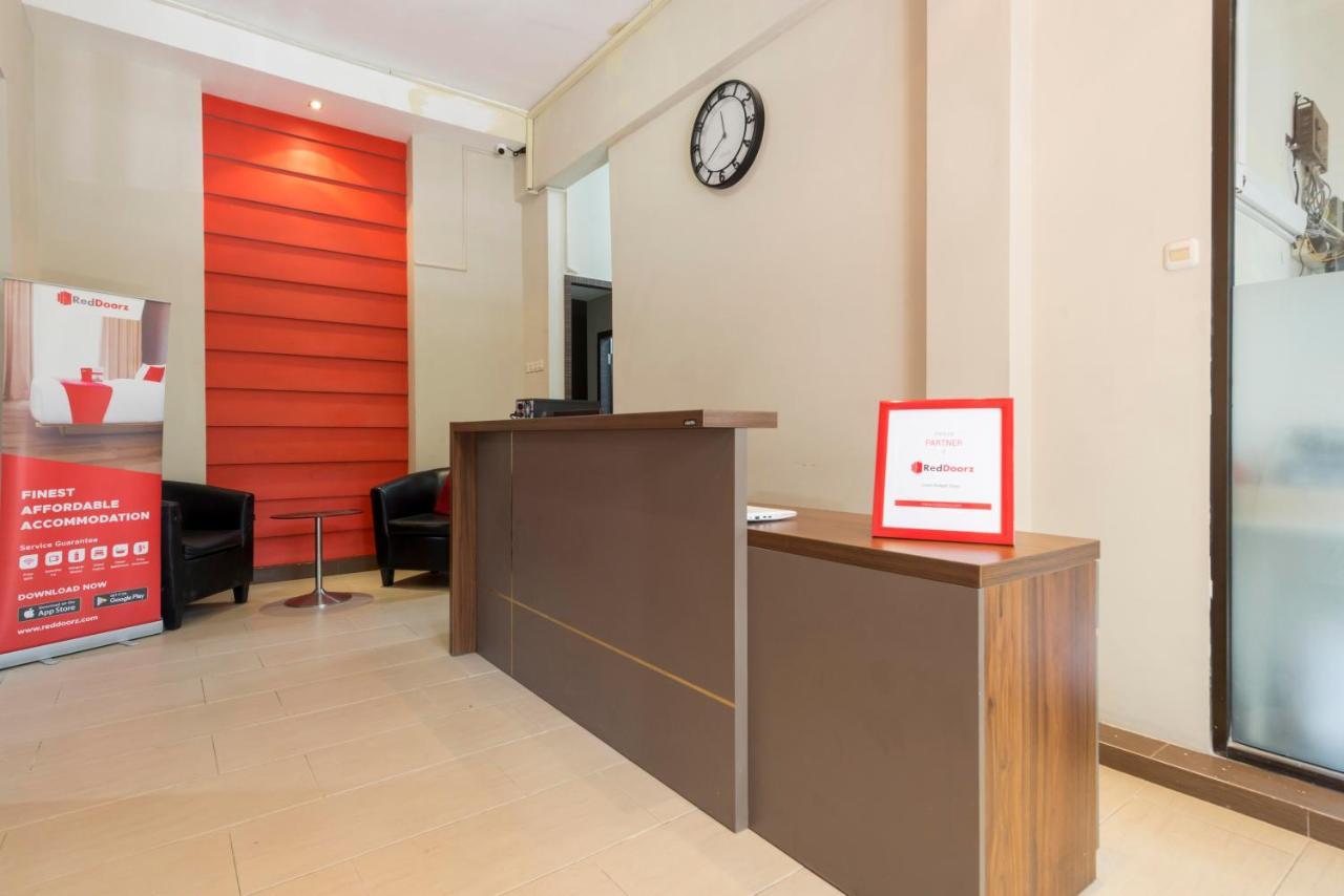 Reddoorz Near Grand City Mall 2 Surabaya Luaran gambar