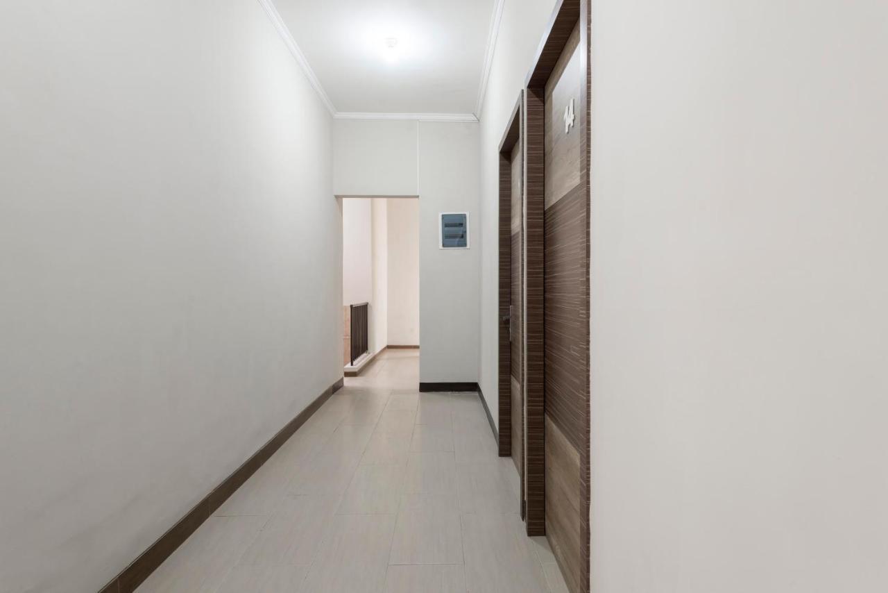 Reddoorz Near Grand City Mall 2 Surabaya Luaran gambar